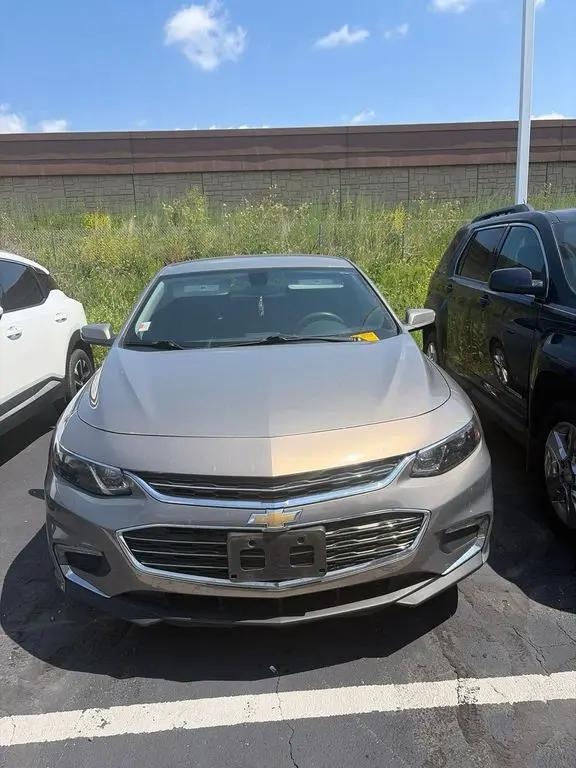 2018 Chevrolet Malibu LT for sale in Janesville, WI