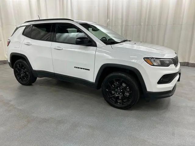 2025 Jeep Compass Latitude 4x4 for sale in Waterbury, CT