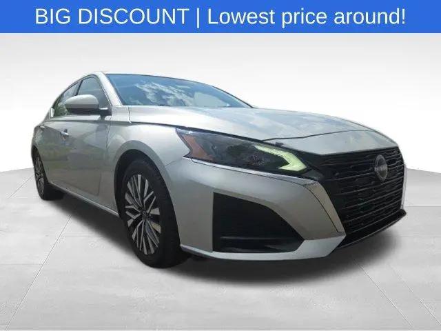 2023 Nissan Altima SV FWD for sale in Plainfield, IN