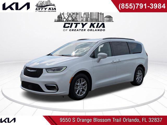 2022 Chrysler Pacifica Touring L for sale in Orlando, FL