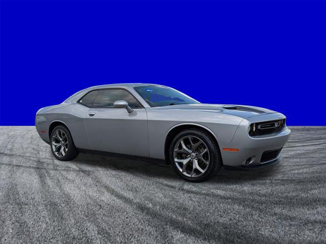 2017 Dodge Challenger SXT