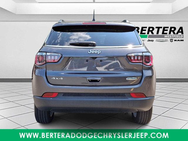 2022 Jeep Compass Latitude Lux 4x4
