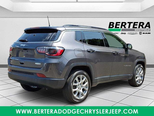 2022 Jeep Compass Latitude Lux 4x4
