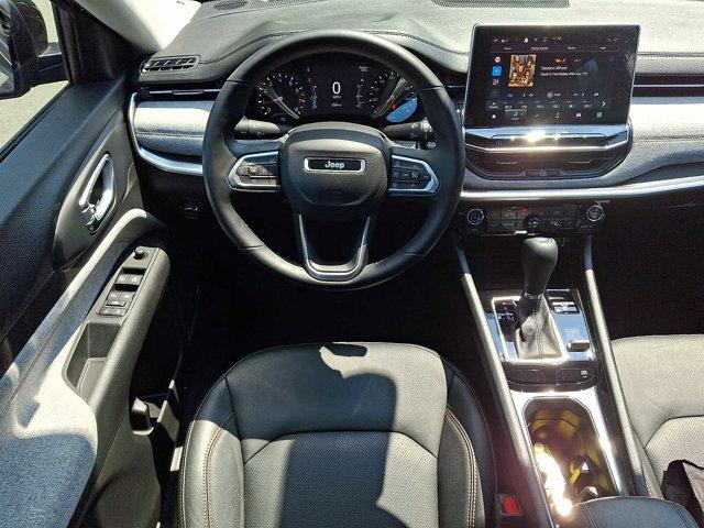 2022 Jeep Compass Latitude Lux 4x4
