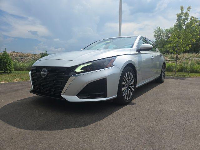 2023 Nissan Altima SV FWD