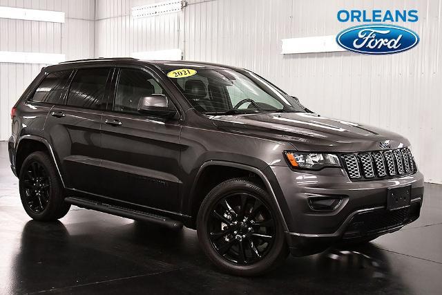 2021 Jeep Grand Cherokee Laredo X 4x4 for sale in Medina, NY