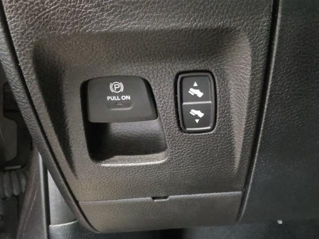 2021 Ram 1500 Big Horn Crew Cab 4x4 57 Box