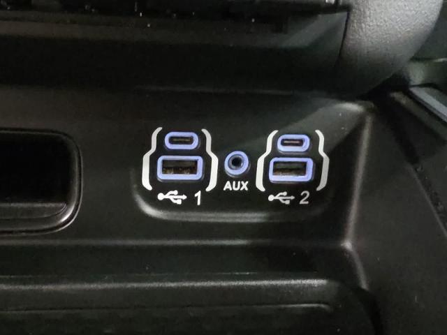 2021 Ram 1500 Big Horn Crew Cab 4x4 57 Box