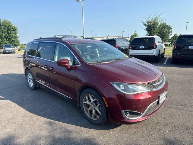 2017 Chrysler Pacifica Touring-L for sale in Kansas City, MO