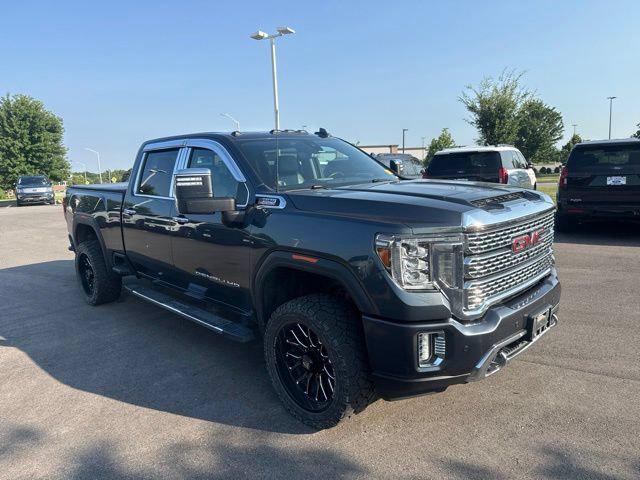 2020 GMC Sierra 3500HD 4WD Crew Cab Standard Bed Denali for sale in Kansas City, MO