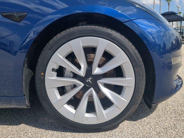 2021 Tesla Model 3 Standard Range Plus Rear-Wheel Drive