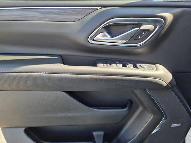 2024 GMC Yukon 4WD SLT