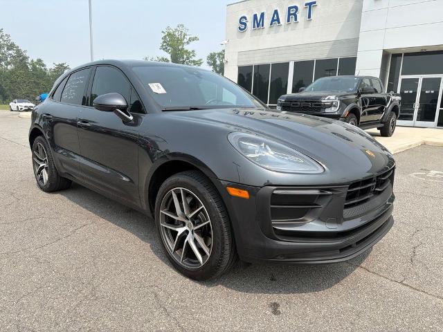 2023 Porsche Macan T