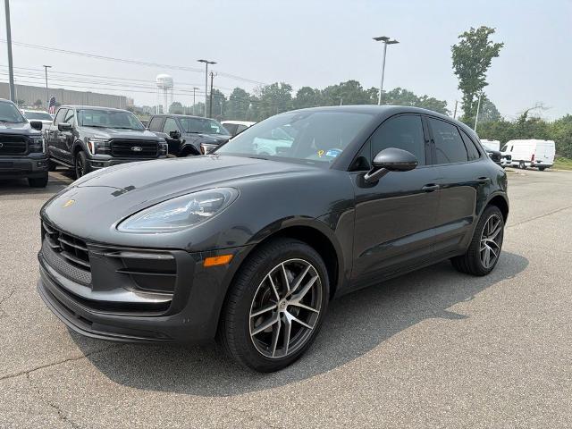 2023 Porsche Macan T
