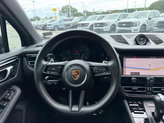 2023 Porsche Macan T