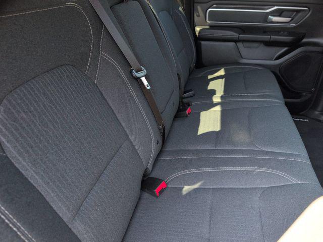 2022 Ram 1500 Big Horn Crew Cab 4x4 5'7" Box