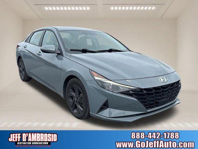2022 Hyundai Elantra SEL 2022 Hyundai Elantra SEL