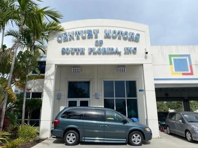 2007 Dodge Grand Caravan SXT for sale in Pompano Beach, FL