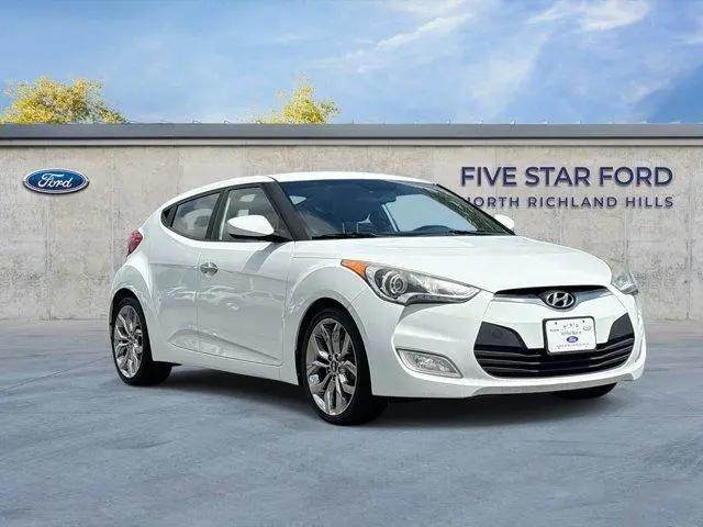 2014 Hyundai Veloster RE:FLEX w/Black for sale in North Richland Hills, TX