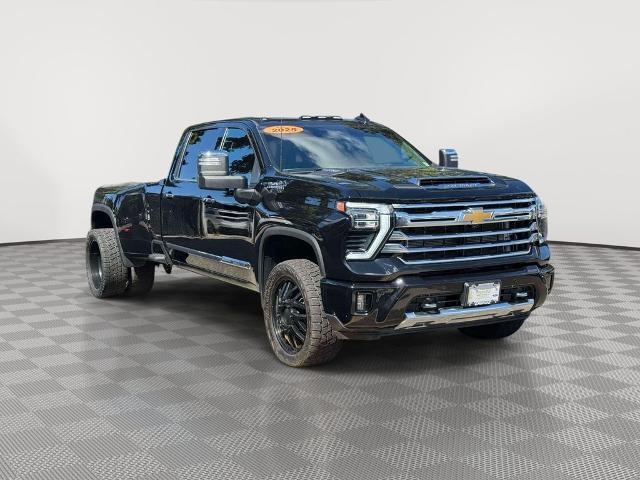 2025 Chevrolet Silverado 3500HD 4WD Crew Cab Long Bed High Country for sale in Huntington, NY