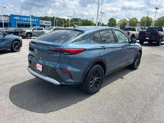 2026 Buick NV Sport Touring FWD