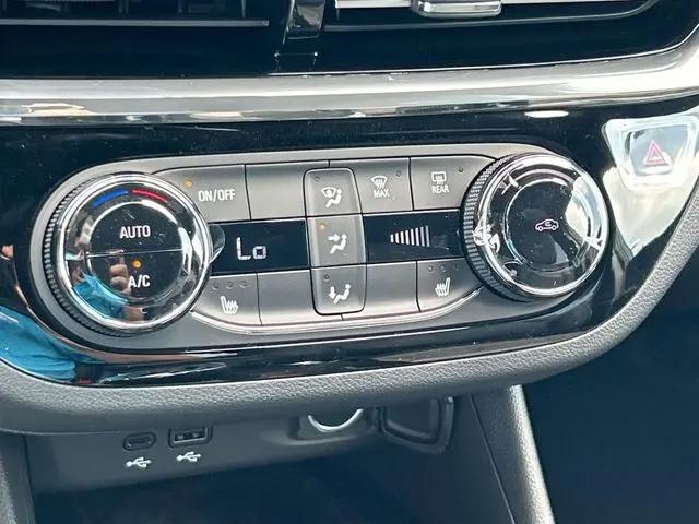 2026 Buick NV Sport Touring FWD