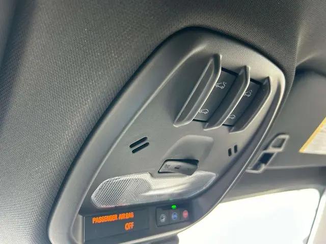 2026 Buick NV Sport Touring FWD