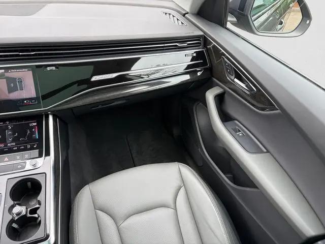2021 Audi Q8 Premium Plus 55 TFSI quattro Tiptronic