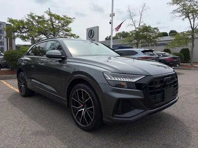 2021 Audi Q8 Premium Plus 55 TFSI quattro Tiptronic