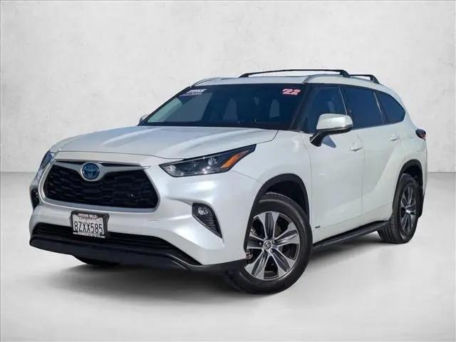 2022 Toyota Highlander Hybrid XLE for sale in Woodland Hills, CA