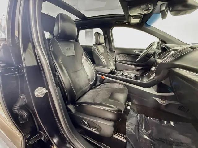 2019 Ford Edge ST