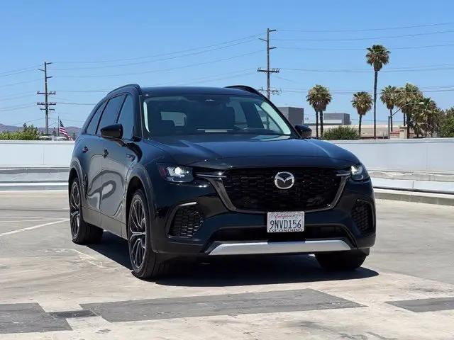 2025 Mazda CX-70 Premium Package