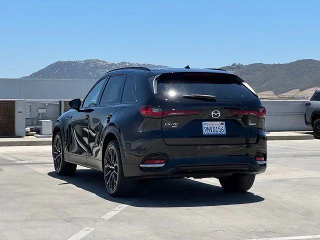 2025 Mazda CX-70 Premium Package
