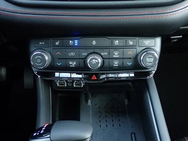 2027 Dodge Durango GT Plus HEMI