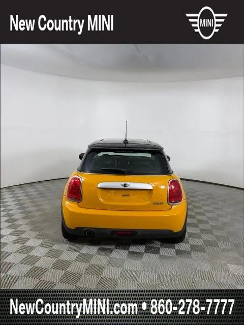 2014 MINI Hardtop Cooper