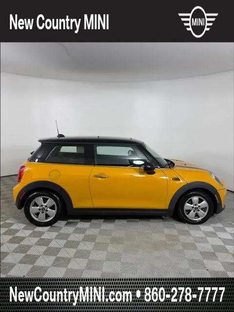 2014 MINI Hardtop Cooper