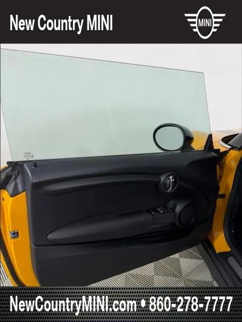 2014 MINI Hardtop Cooper