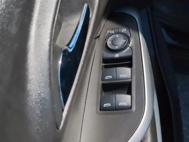 2025 Chevrolet Trax FWD 1RS