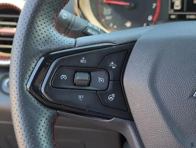 2025 Chevrolet Trax FWD 1RS