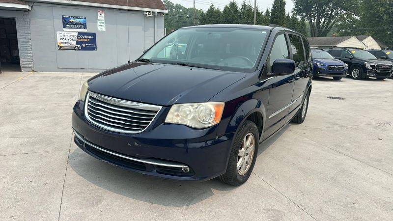 2012 Chrysler Town & Country Touring for sale in Taylor, MI