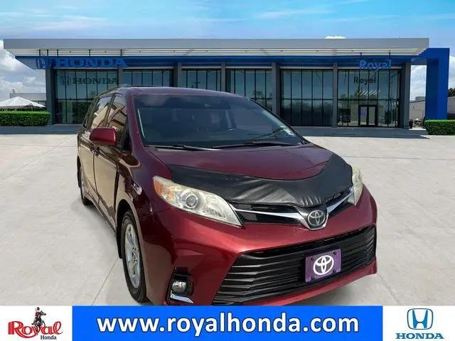 2020 Toyota Sienna LE for sale in Metairie, LA