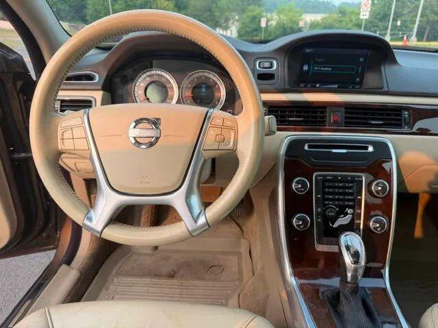 2013 Volvo XC70 3.2