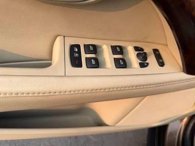 2013 Volvo XC70 3.2