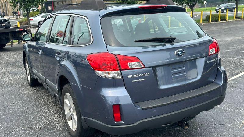 2014 Subaru Outback 2.5i