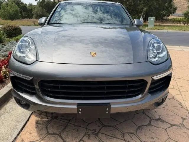 2016 Porsche Cayenne Cayenne