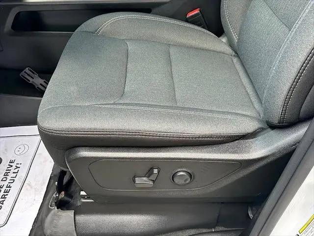 2023 Ram 1500 Big Horn Crew Cab 4x4 57 Box