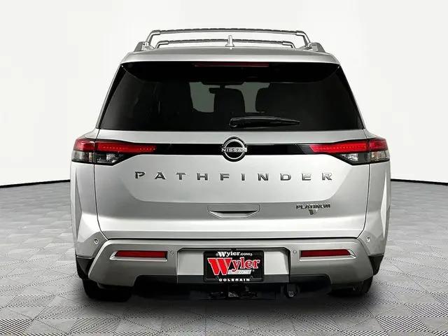 2023 Nissan Pathfinder Platinum FWD