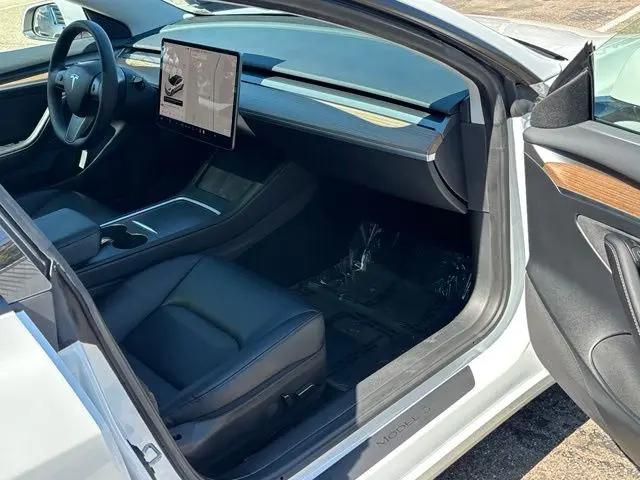 2023 Tesla Model 3 Rear-Wheel Drive