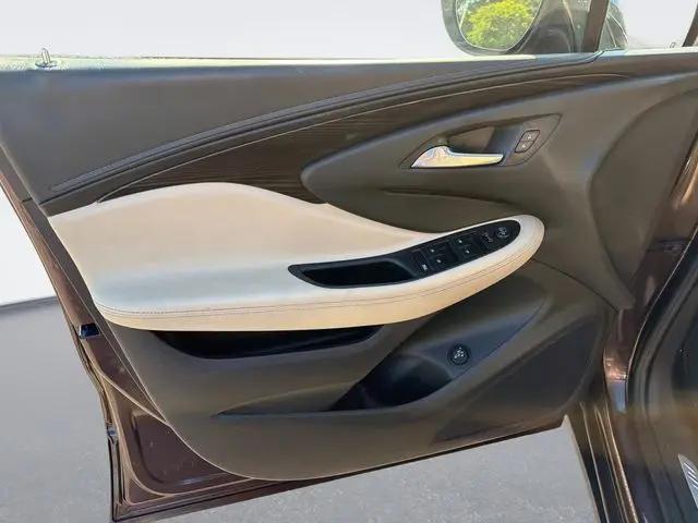 2020 Buick Envision FWD Preferred