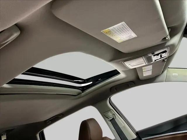 2017 Acura MDX w/Technology Package